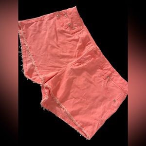 TRACTR CORAL COLORED SHORTS - Sz 32 - EUC
